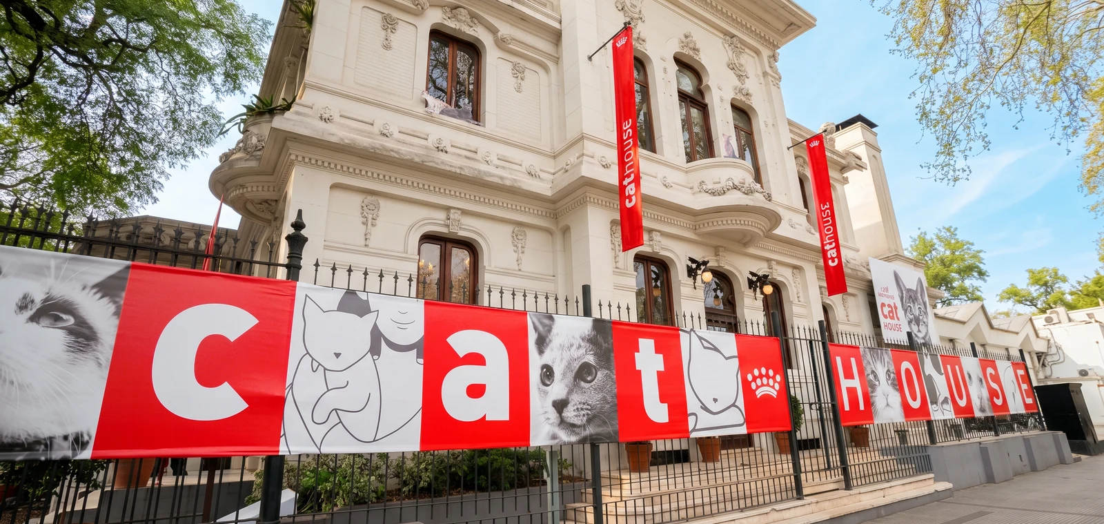 Fachada de la primera Royal Canin Cat House de Argentina.